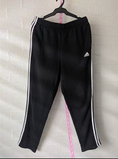 (Category: ) located in . Submitted by thriftclothes (Listing ID 1142370644, Image 1). Description: .