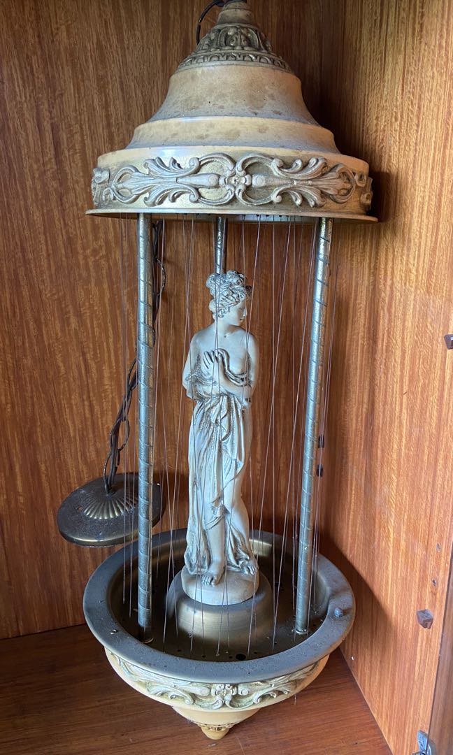 Oil fountain lamp deals