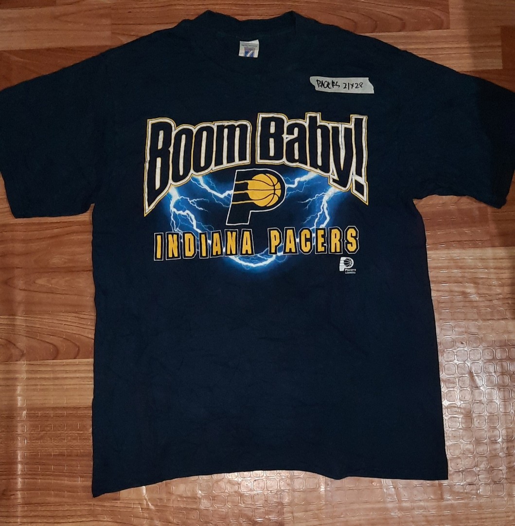 Vintage NBA tshirt indiana pacers thunder vibes Men s Fashion