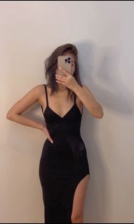 (Category: ) located in . Submitted by fallonscloset (Listing ID 1142363795, Image 1). Description: .