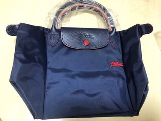 （分類：）位於 。 由 iupiupl 提交（商品編號 1142664589，圖片 1）。簡介： 。