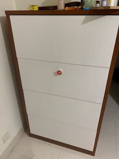 （分類：）位於 。 由 alancarousel 提交（商品編號 1139892542，圖片 1）。簡介： 。