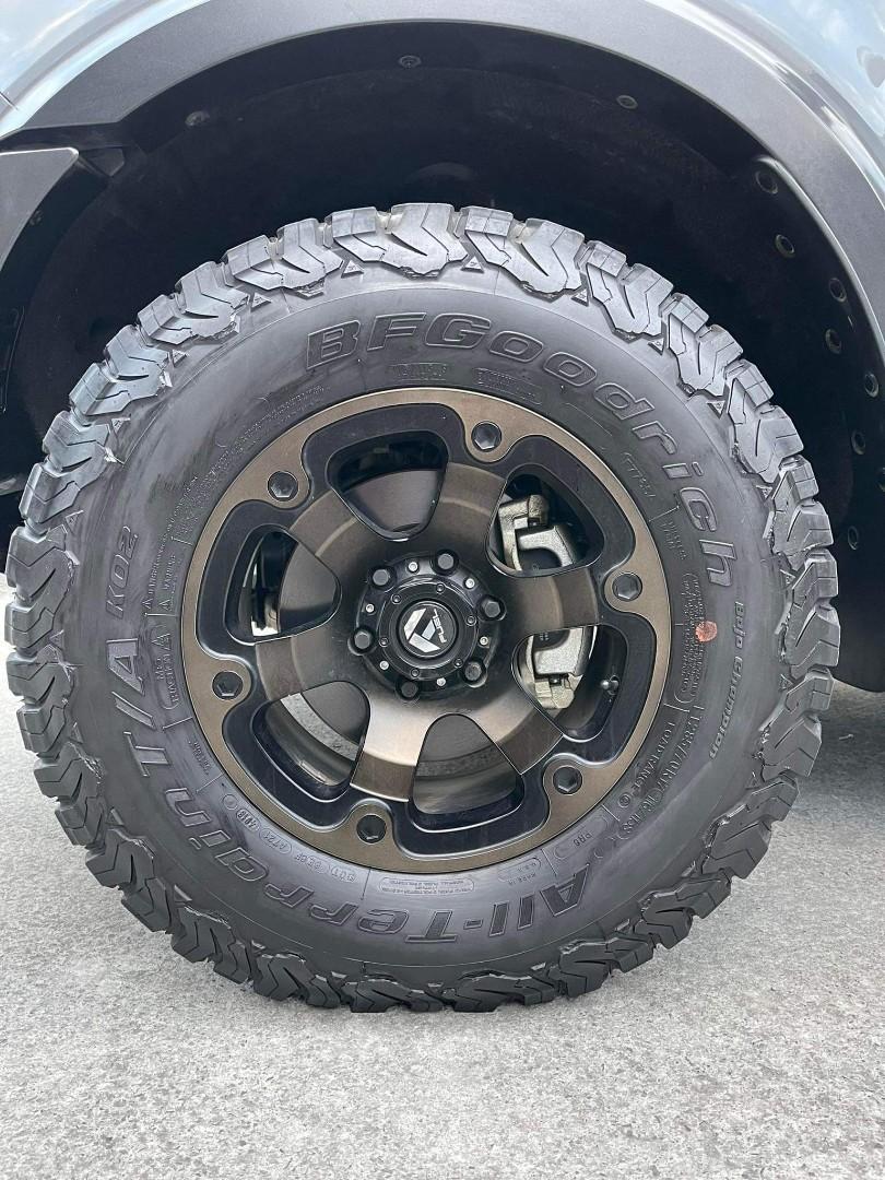 Almost Brand New. Low Mileage Ford Ranger 4x4 Factory Plastic Intact