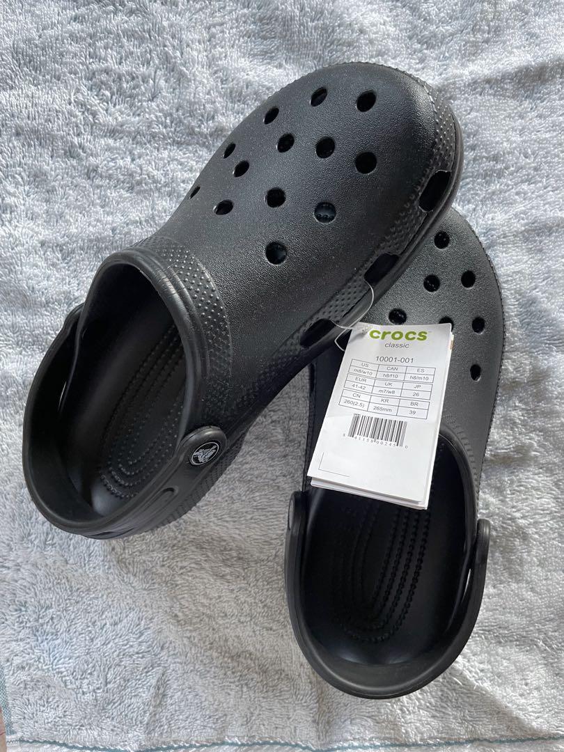 w10 crocs size