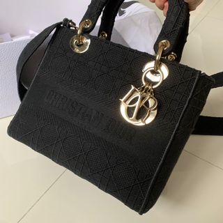(Category: ) located in . Submitted by starrybags (Listing ID 1142616218, Image 1). Description: .