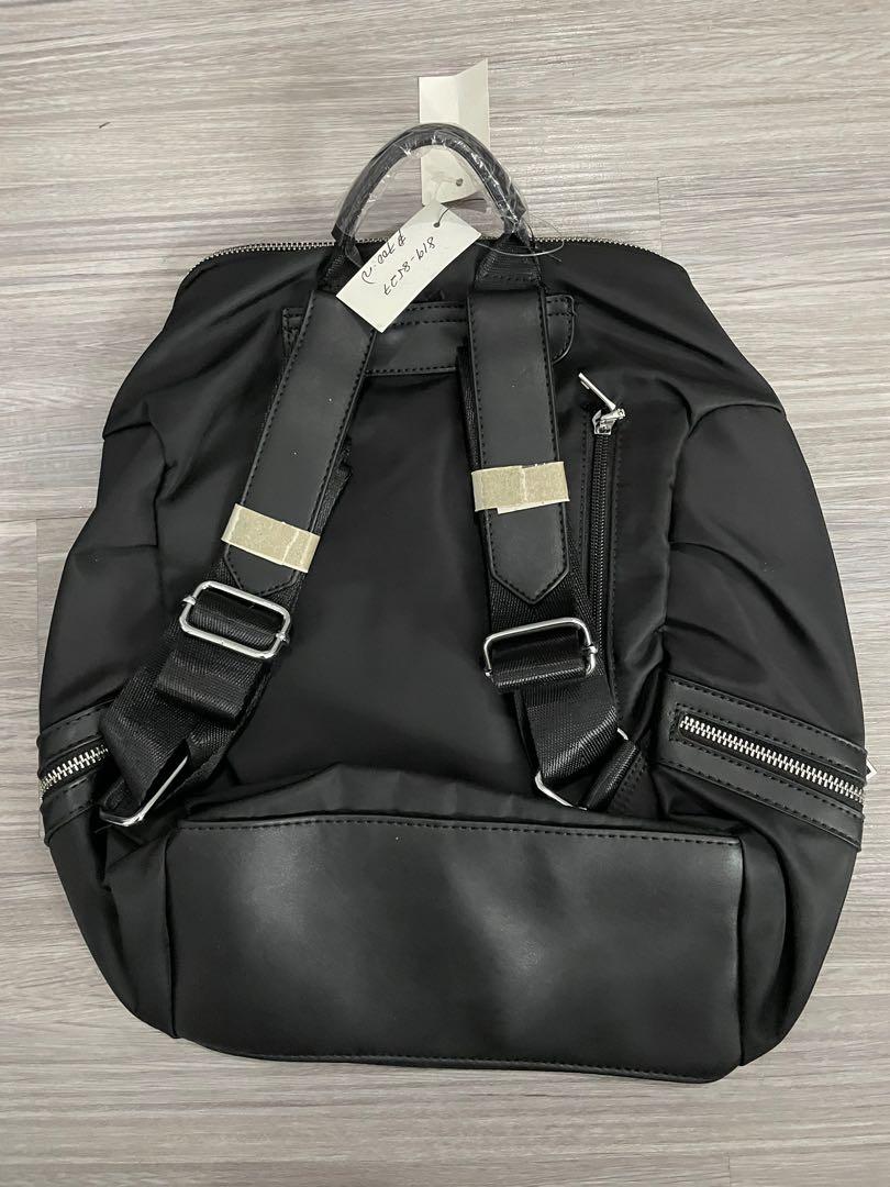 Backpack with laptop compartment (Category: Laptop Bags & Sleeves) located in Taguig. Submitted by margarette11 (Listing ID 1142644371, Image 2). Description: Selling backpacks with laptop compartment! Good quality hence sold in malls po ito. Can sell this in bulk for your start up business. Please don’t hesitate to message me. Can do meet up im BGC area for your peace of mind..