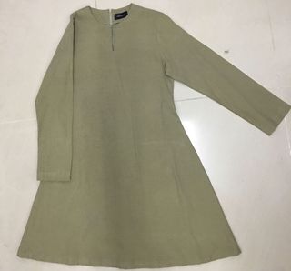(Category: ) located in . Submitted by preloved4u.shop (Listing ID 1142631138, Image 1). Description: .