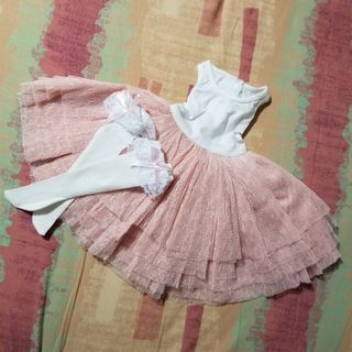 （分類：）位於 。 由 csq___ 提交（商品編號 1142591138，圖片 1）。簡介： 。