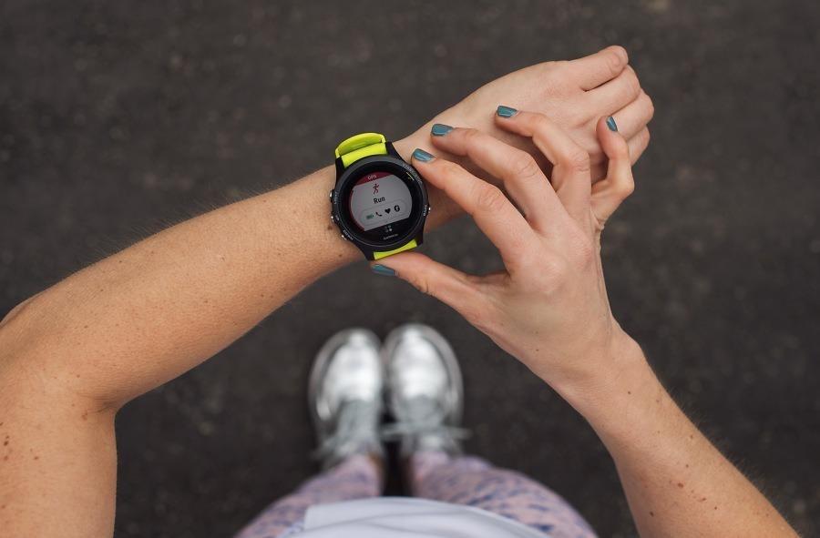Garmin forerunner 24 top