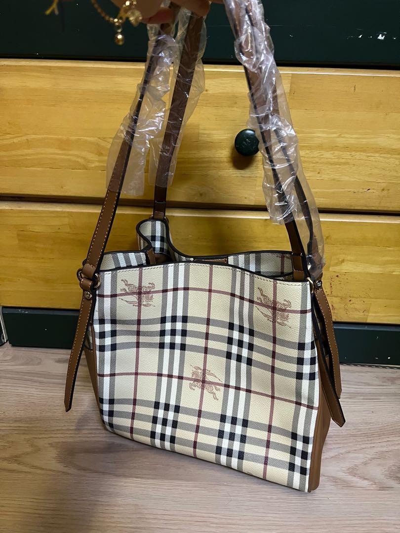 Burberry Handbag, Women's Fashion, Bags & Wallets, Purses & Pouches on  Carousell