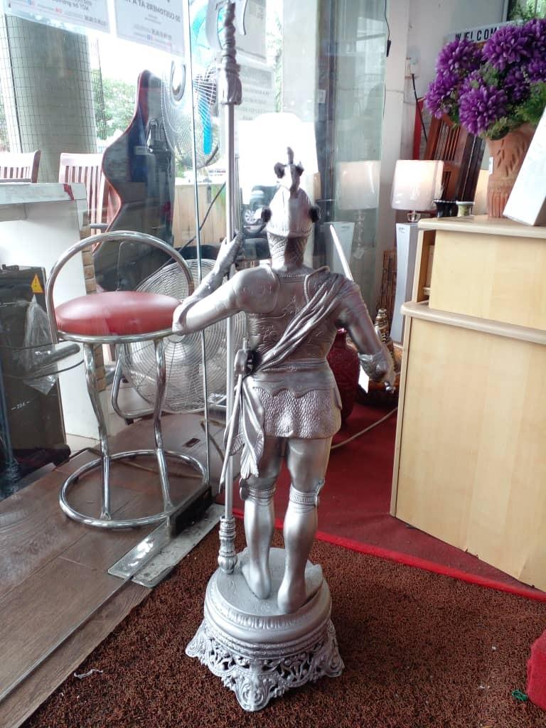 CAST IRON SILVER KNIGHT DECO, Furniture & Home Living, Home Decor, Vases & Decorative Bowls on