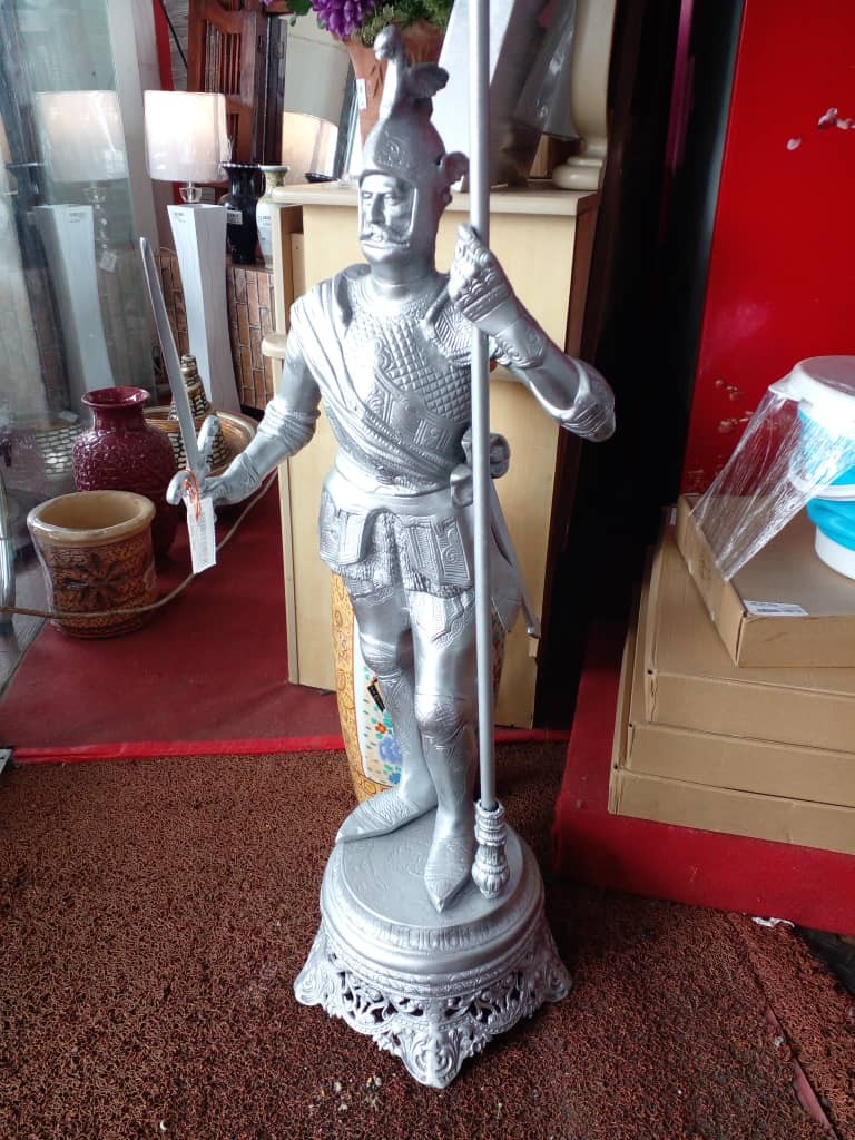 CAST IRON SILVER KNIGHT DECO, Furniture & Home Living, Home Decor, Vases & Decorative Bowls on