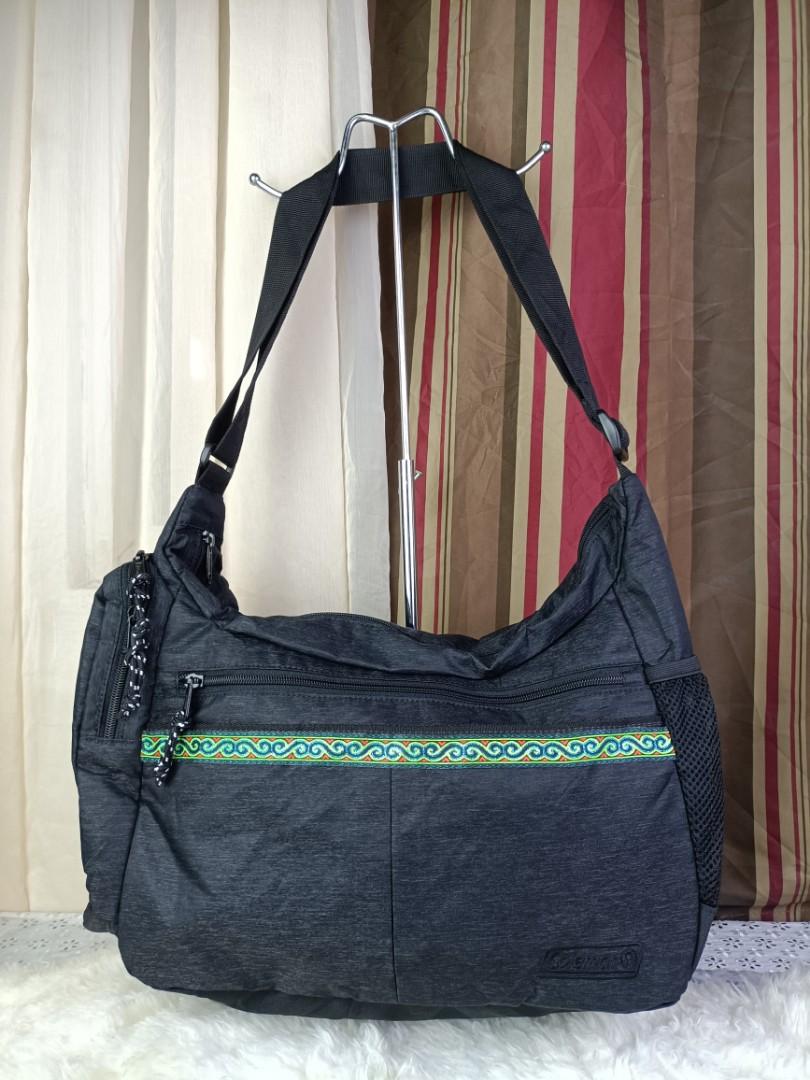 Explorista crossbody best sale