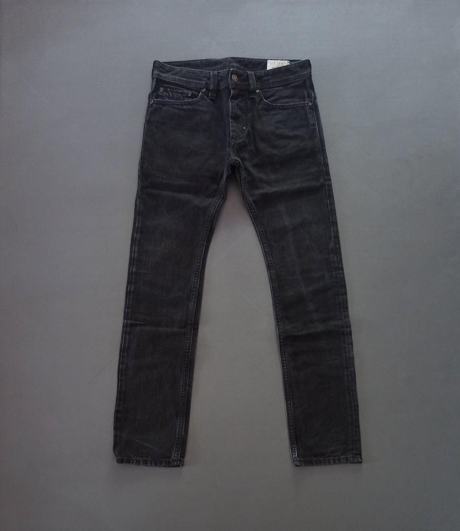 Diesel Jeans Thanaz size 30, Fesyen Pria, Pakaian , Bawahan di Carousell