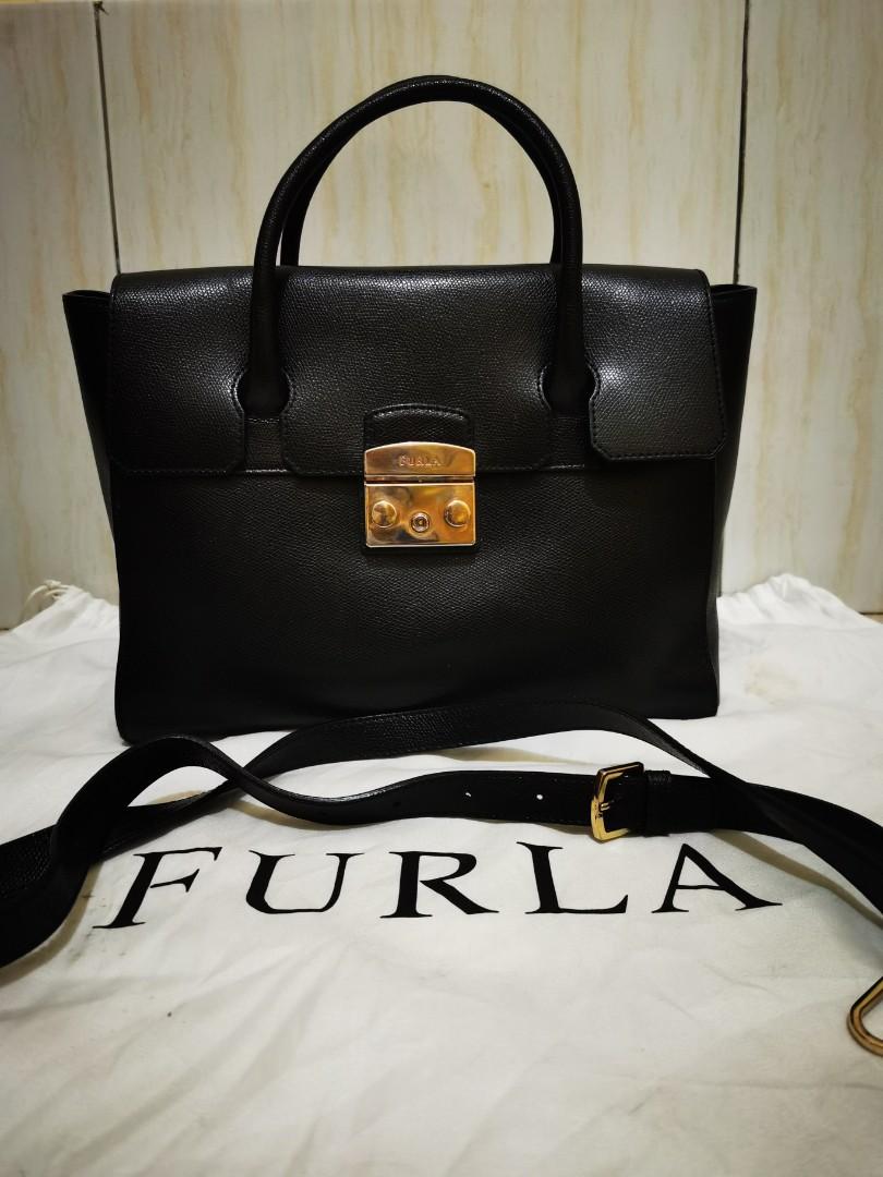 Furla hotsell metropolis harga