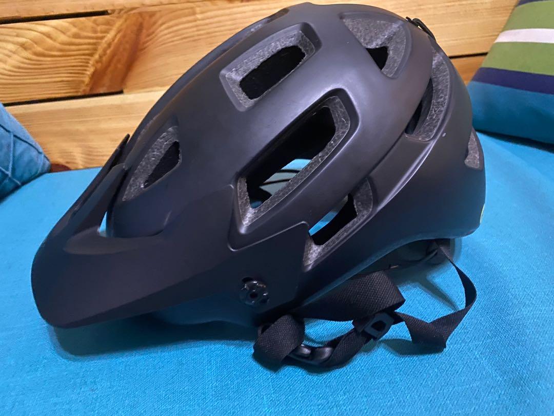 giant mips bike helmet