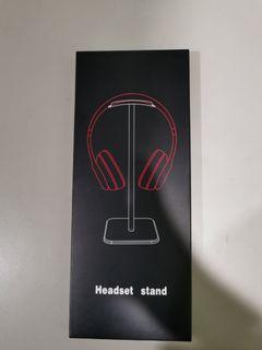 Headset stand