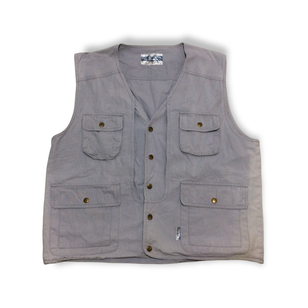 Japanese Workwear Vest, Men's Fashion, Activewear on Carousell