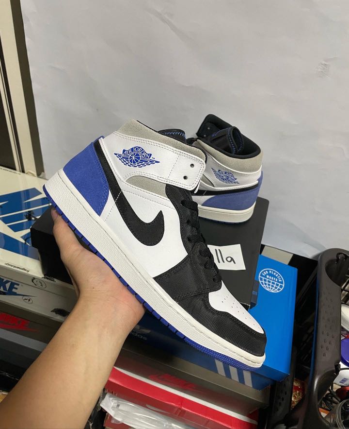 royal toes mids