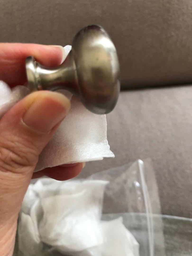 Knobs for cabinets (Category: Bathroom & Kitchen Fixtures) located in Singapore. Submitted by memeleee (Listing ID 1142540426, Image 3). Description: A total of 6 stainless steel knobs Quite heavy and good quality Can be used in kitchen or bathroom cabinets Excel brand Can use baking soda and vinegar to make it more shiny Self collect at Punggol .