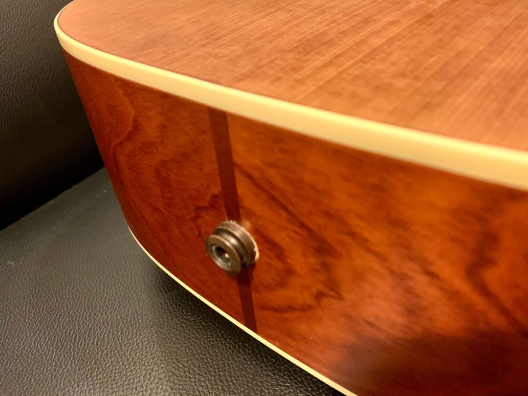 La Patrie Motif EQ Solid Cedar Top Parlor Nylon Guitar Made In Canada