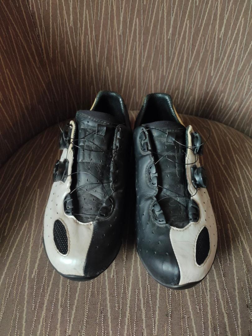 LAKE ASSOS G1 men EU42.5 cycling shoes Sports Equipment Bicycles