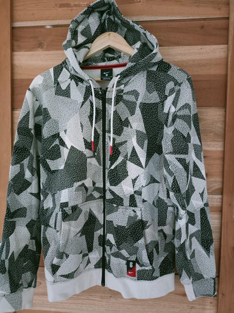 Kyrie jacket deals