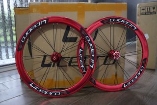 (Category: ) located in . Submitted by wheelset_specialist (Listing ID 1142586296, Image 1). Description: .