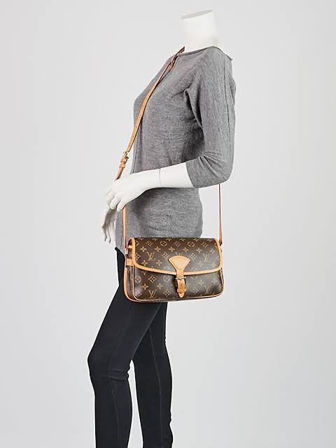 Louis Vuitton Sologne Shoulder bag 354373  Collector Square