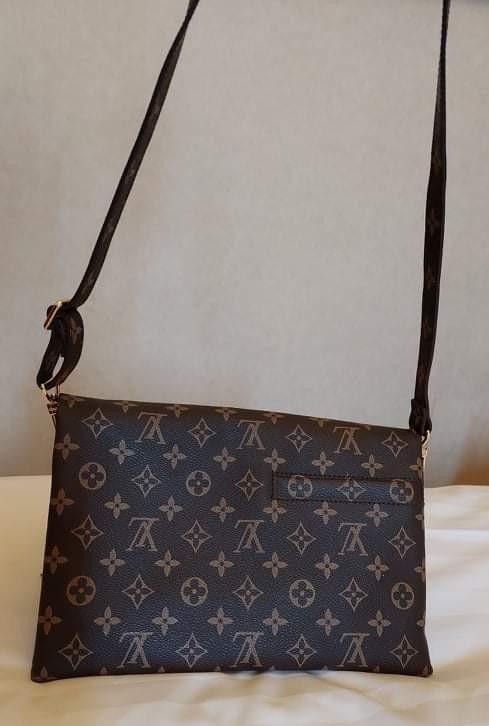Lv outlet sling monogram