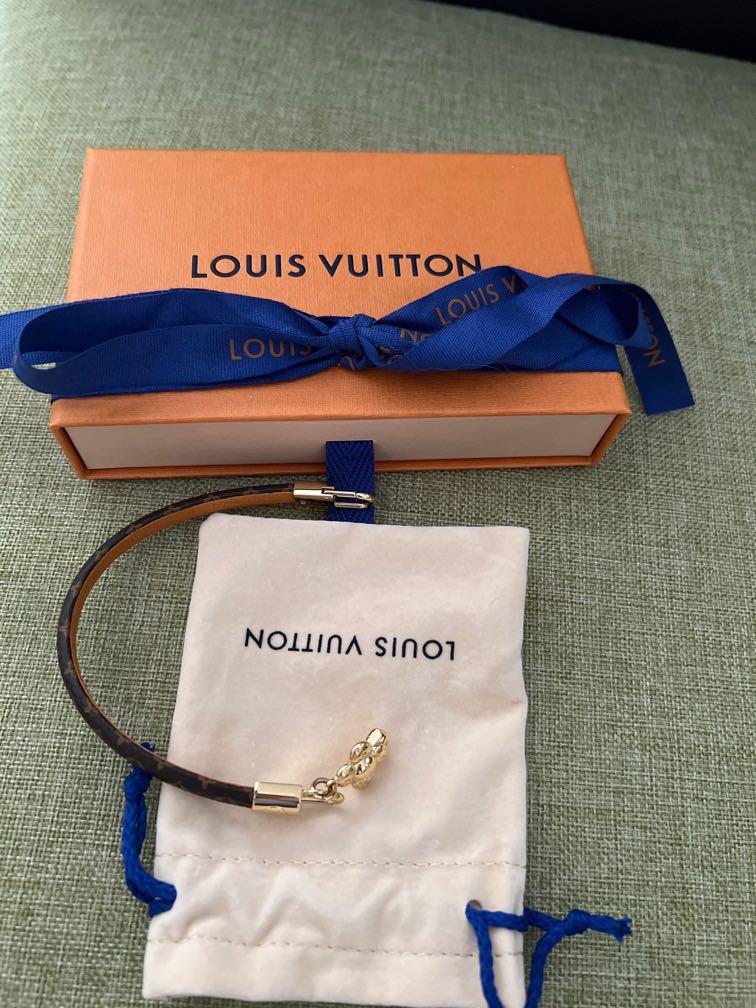 Mua Vòng Đeo Tay Nữ Louis Vuitton LV Vivienne Bracelet M6773F Size 17 -  Louis Vuitton - Mua tại Vua Hàng Hiệu h040818