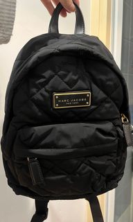 （分類：）位於 。 由 jjceo 提交（商品編號 1142646857，圖片 1）。簡介： 。