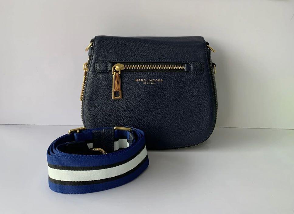Small nomad leather discount crossbody