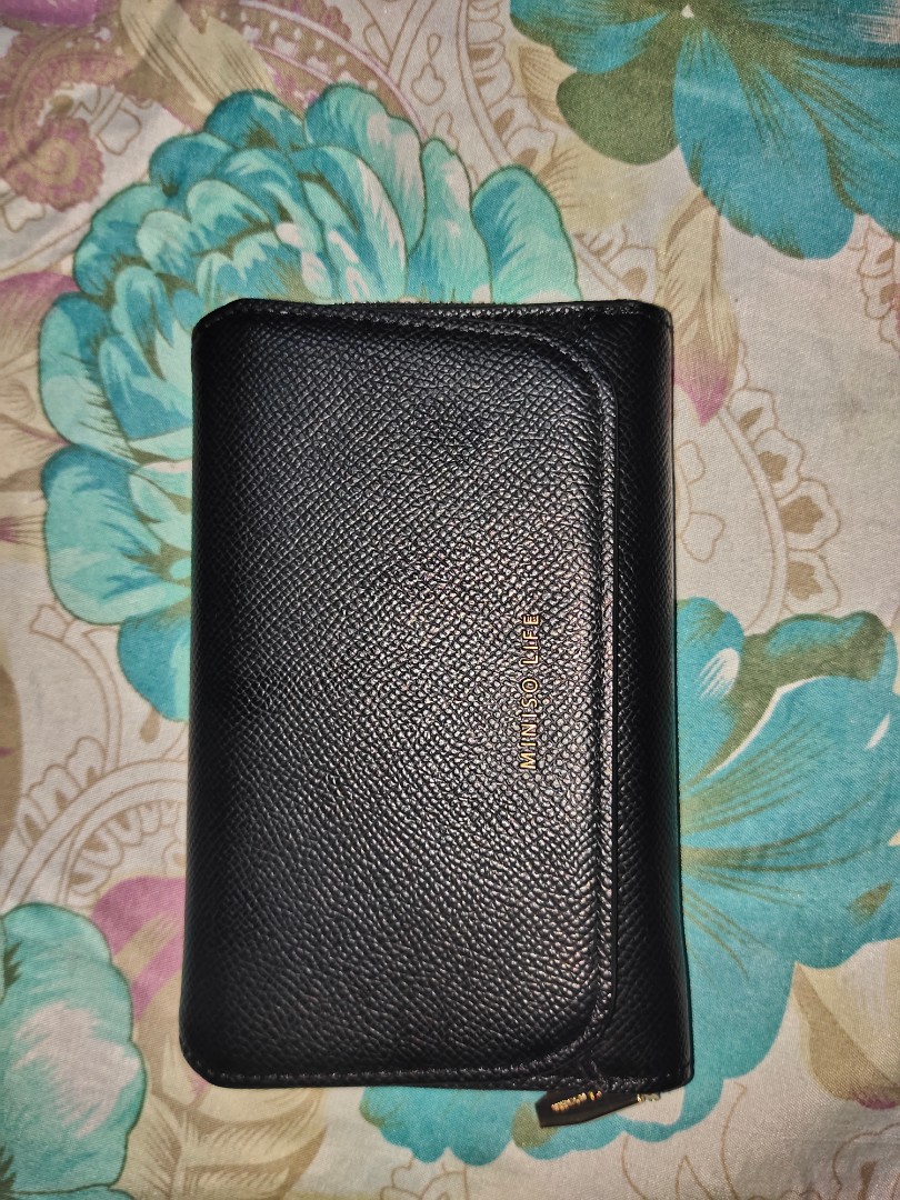 Miniso Wallet, Luxury, Bags & Wallets on Carousell