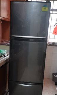 (Category: ) located in . Submitted by jiayi2014 (Listing ID 1142520685, Image 1). Description: .
