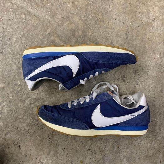 Nike daybreak navy sale