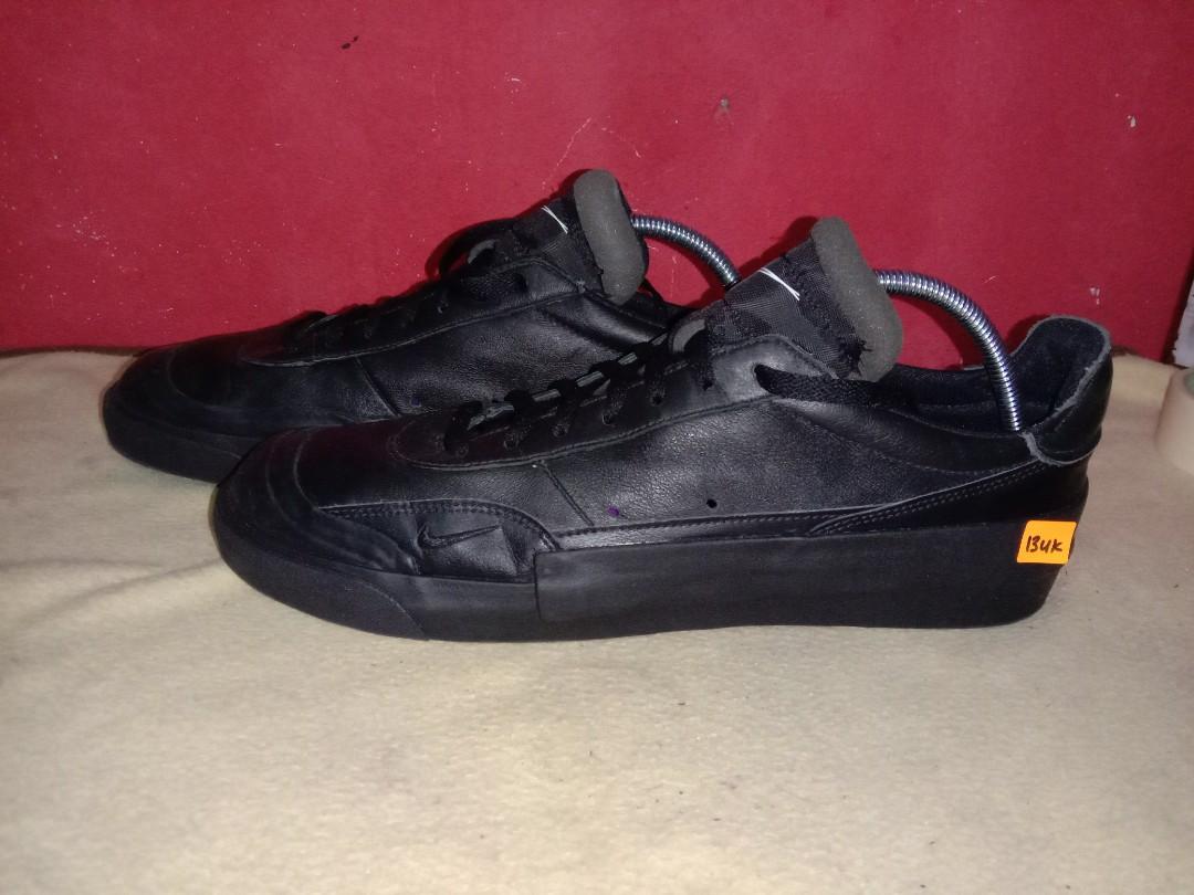 nike drop type lx triple black