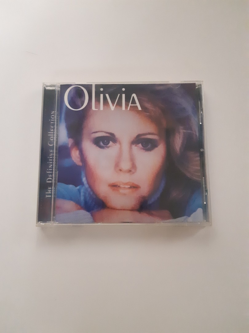 Olivia Newton John The Definitive Collection 興趣及遊戲 音樂樂器 And 配件 音樂與媒體 Cd 及 Dvd Carousell 7720