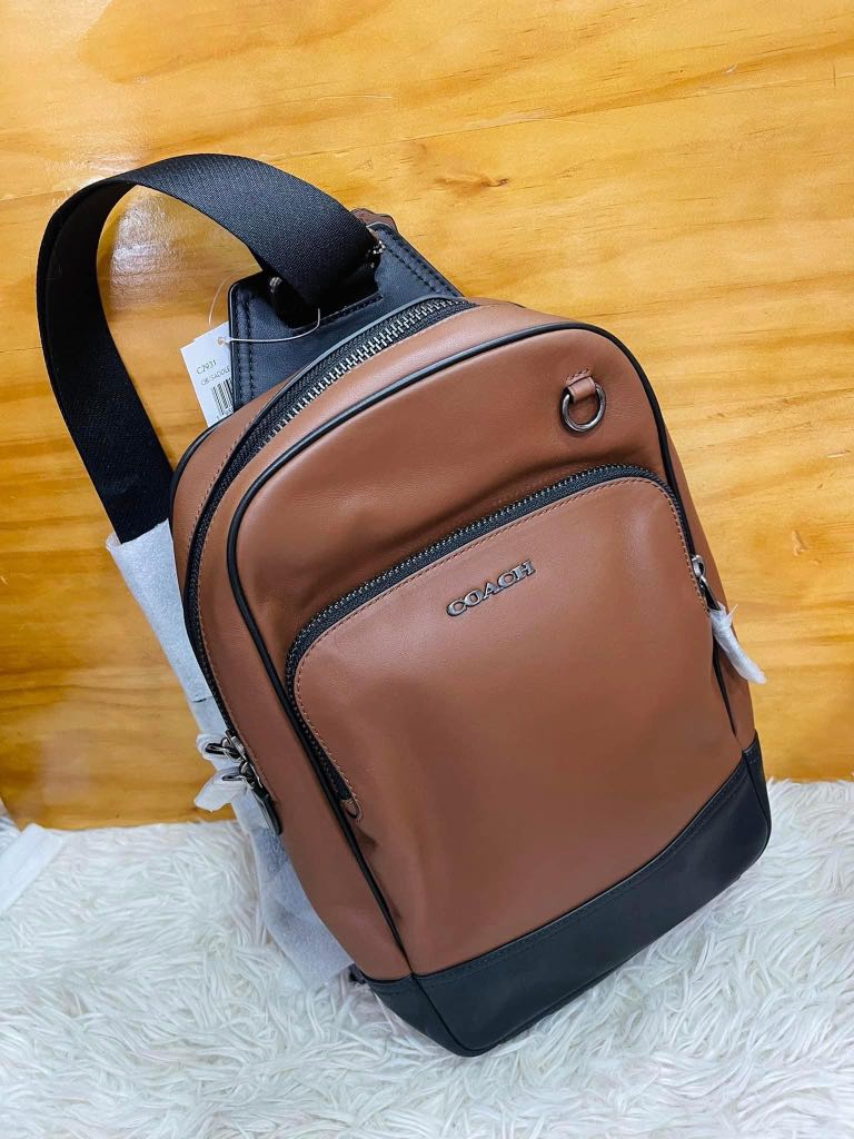 coach graham pack brown