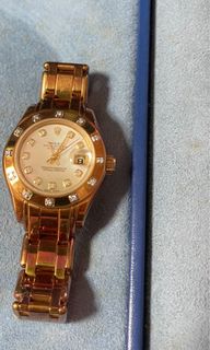 (Category: ) located in . Submitted by size9.5 (Listing ID 1142637139, Image 1). Description: .