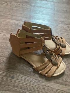SANDAL CARDINAL