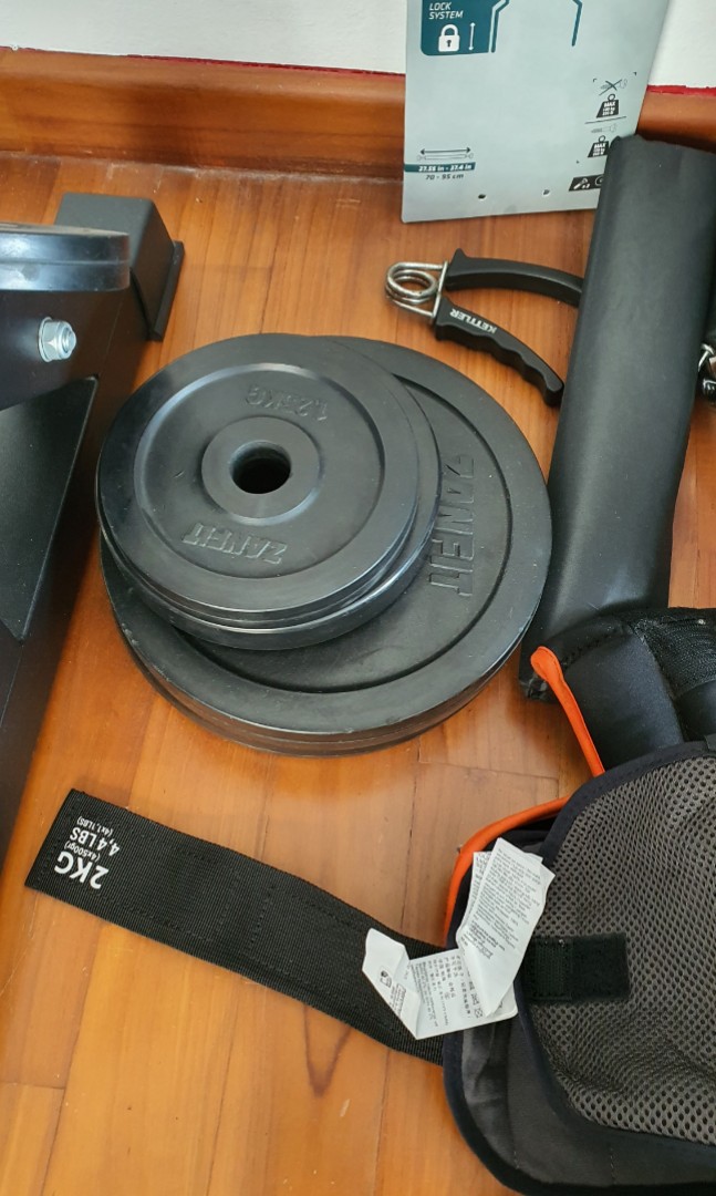 Squat Rack and Weights set, Sports Equipment, Exercise & Fitness