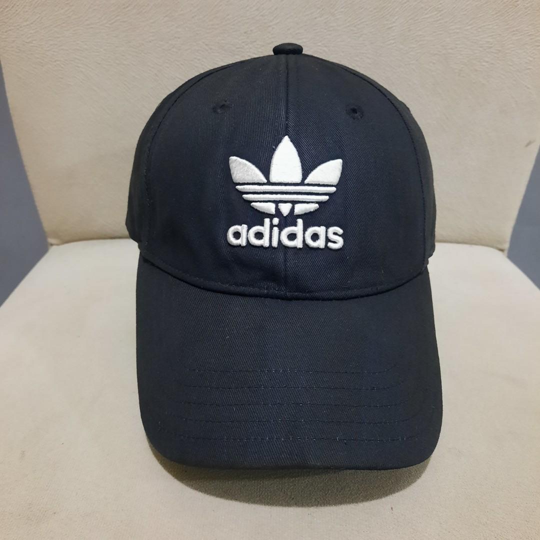 topi adidas trefoil