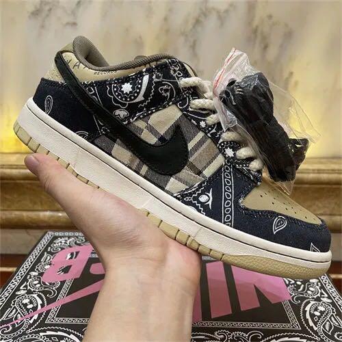 Travis Scott Nike SB Dunk Low Jackboys 腰果花Size：36 36.5 37.5 38 38.5 39 40  40.5 41 42 42.5 43 44 44.5 45 46 47.5 （腳肥建議大一碼）, 男裝, 鞋, 波鞋- Carousell