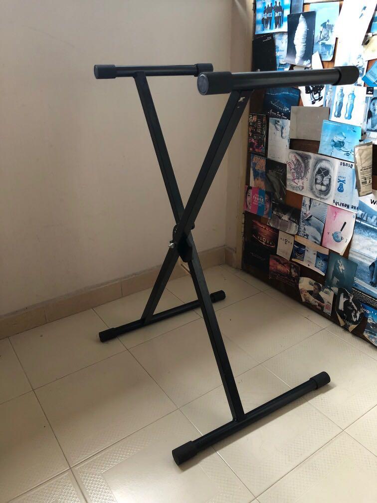 Ultimate Keyboard Stand, Hobbies & Toys, Music & Media, Music