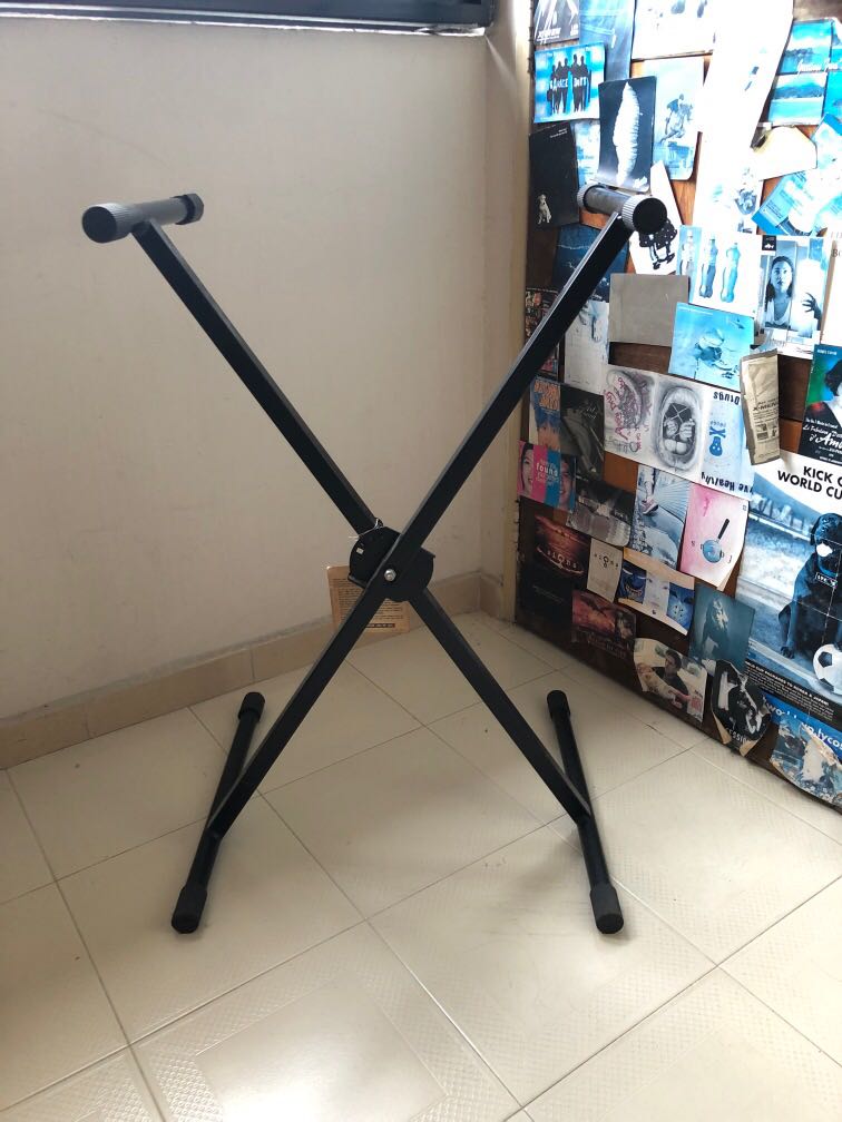 Ultimate Keyboard Stand, Hobbies & Toys, Music & Media, Music