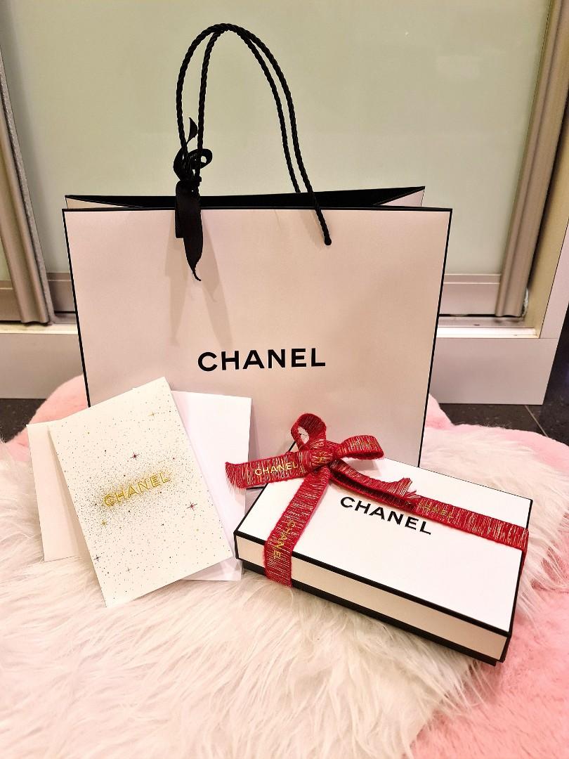 Cập nhật 52 về chanel gift set with bag hay nhất  cdgdbentreeduvn