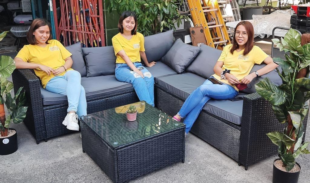 6 Seater Wicker Sofa Set (Category: Sofas) located in San Pedro. Submitted by affordable_surplus.1 (Listing ID 1146380823, Image 1). Description: 6 Seater Wicker Sofa Set Price: P22,500 Synthetic rattan Steel frame Tempered glass top center table Sales: Sweetcel Call/Text: 09306655589.