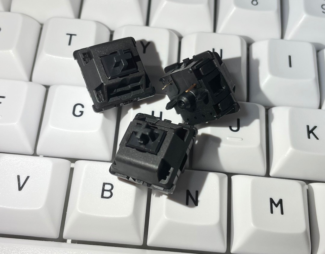 70x JWK Jwick Switches Black Full Nylon 5 Pin Switch, Computers & Tech