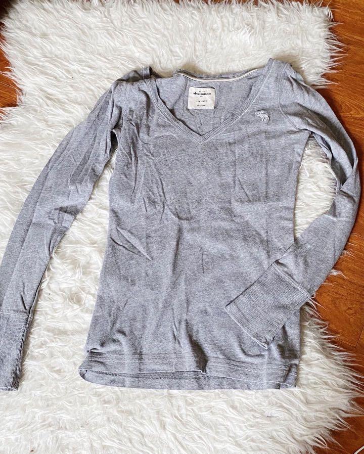 Fitch Long Sleeve V-Neck Grey 